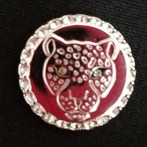 Swarovski leopard pin